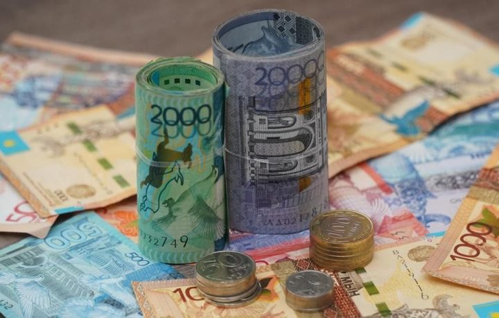 Какого это жить на минимальную заработную плату: эксперимент от блоггера из столицы