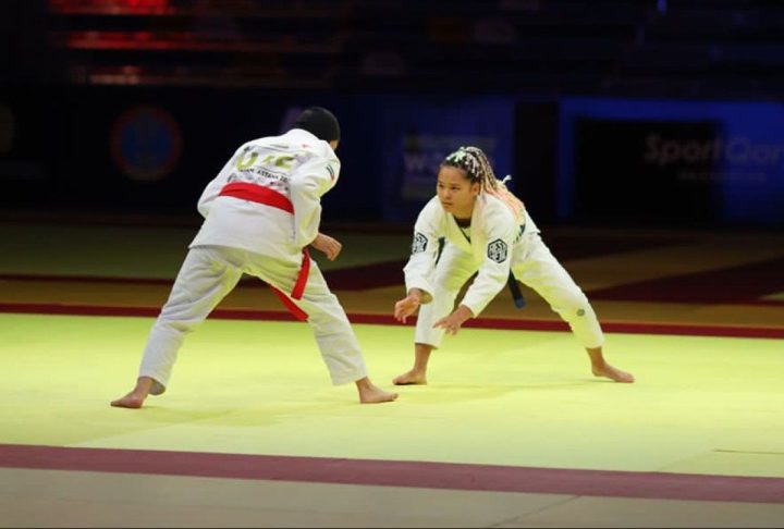 16-летняя Жибек Кулымбетова стала чемпионкой мира по джиу-джитсу